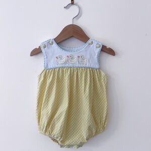 SHRIMP & GRIT EUC Boys Adorable Embroidered Duck Bubble